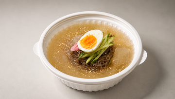 夏限定！本場 水冷麺(韓国冷麺)