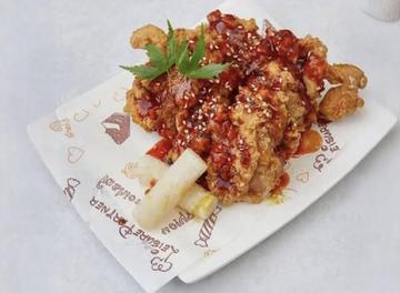 韓国ヤンニョムチキン4個(式甜辣)