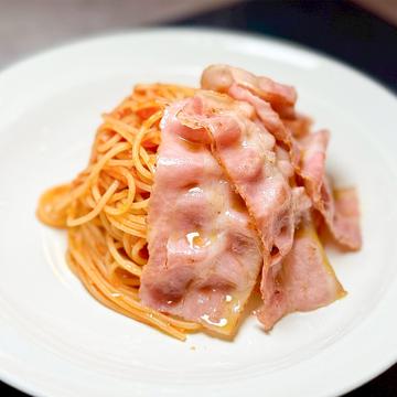 ベーコンのトマトパスタ