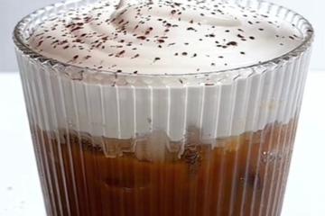 塩クリームコーヒー(アイス)
