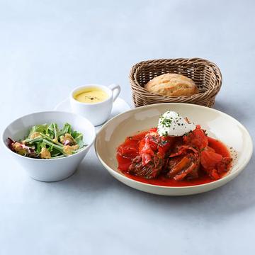 ボルシチ(スープ・サラダ・パン)セット