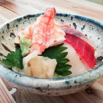海鮮丼