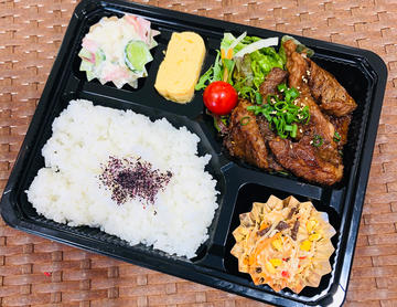骨付きカルビ弁当