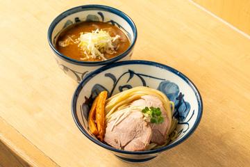 鶏と魚介のつけ麺