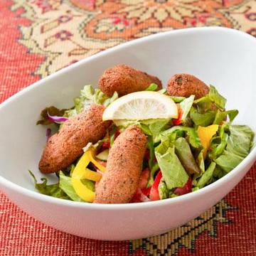 ファラフェルサラダFalafel salata
