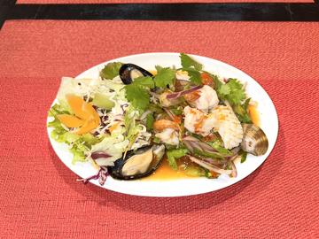 シーフードサラダ