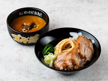 チャーシューつけ麺(チャーシュー4枚・薬味ネギ・ホウレン草)