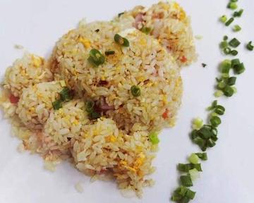 五目チャーハン