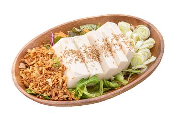豆腐サラダ
