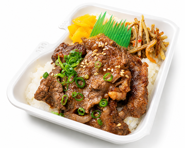 牛カルビ丼 肉大盛りBeef Rib Yakiniku Lunch Box