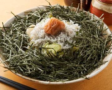 キャベツとしらすのせ讃岐うどん(冷やし) Sanuki Udon Noodles with Cabbage & Whitebait (Chilled)