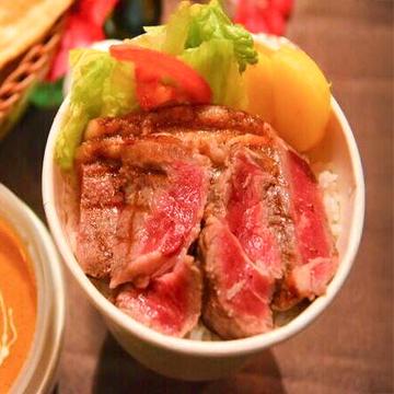 【大人気】サーロインステーキ丼280gmSIRLOIN STEAK RICE BOWL