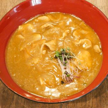 お蕎麦屋さんのカレー丼