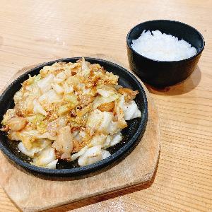 【人気NO.2】倍盛！ 国産ホルモン鉄板焼肉定食 (スタミナ焼肉ダレ )