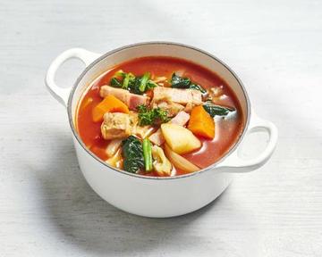 【定番】お肉とゴロッと野菜の美味しいスープ