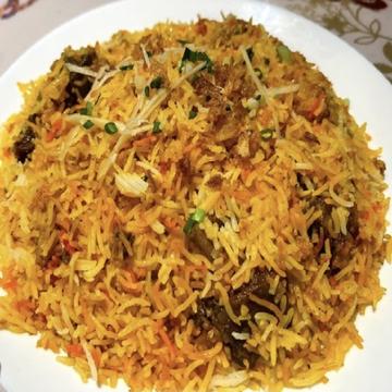 チキンビリヤニ CHICKEN BIRIYANI