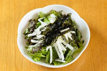 大根サラダ Daikon Salad