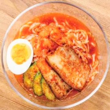 ピリ辛冷麺 Spicy Cold Noodles
