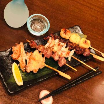 焼き鳥盛り合わせ(5本)