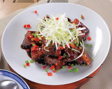 黒酢酢豚 Black Vinegar Pork