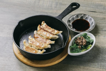 トリュフ香る、たっぷり有機野菜餃子