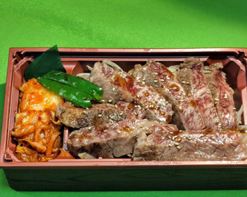 ステーキ重ご飯大盛