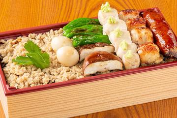 人気！そぼろ焼鳥重