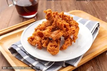 鶏皮唐揚げ