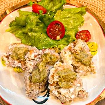 タイ風グリーンカレー味の唐揚げ4ヶ