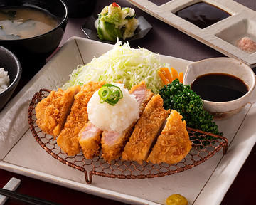 【おろしポン酢でさっぱり】神楽ロースかつおろし弁当