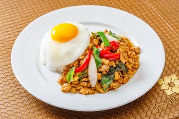 ガパオライス Thai Spicy Basil with Jasmine Rice