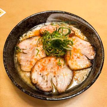 背脂とんこつチャーシューメン