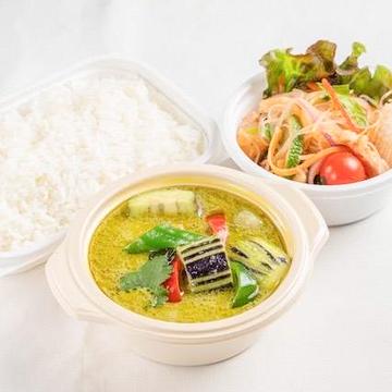 グリーンカレーとヤムウンセンのセット Green Curry Yam Un Sen Set