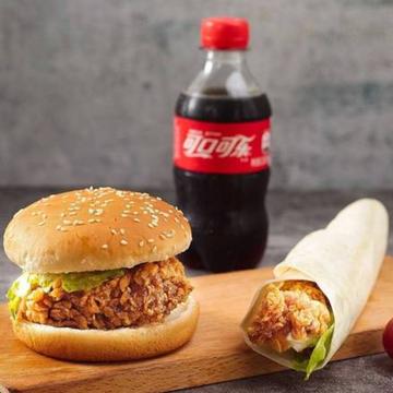 【25%割引】【25%割引】 チキンバーガー+ポテトフライ+コカ・コーラ