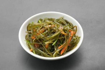 昆布サラダ Seaweed salad