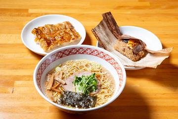 【極上中華3点セット】支那そば+中華ちまき+黒豚一口餃子(支那そば・中華ちまきは自宅で温めが必要です)