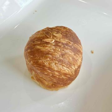 アーモンドクロワッサン