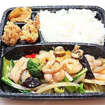 八宝菜唐揚弁当