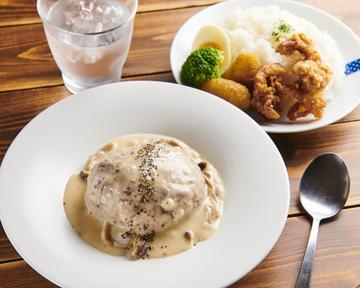 岩中豚100%煮込みハンバーグセット(きのこクリーム)