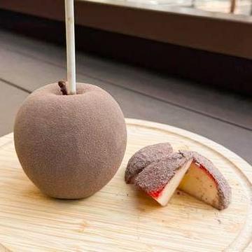 国産りんご飴 チョコレート「カットしてご提供」