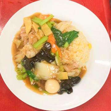 五目あんかけチャーハン