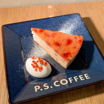 ベイクドチーズケーキ/いちご