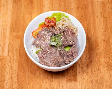 塩特選ハラミ丼