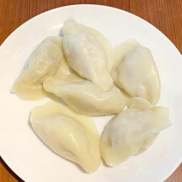 水餃子(6個)