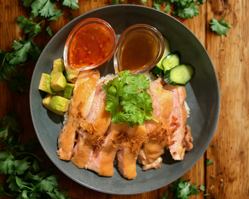 【ごろっとアボカド】ジューシーもも肉カオマンガイ [Avocado]Khao Man Gai(Chicken Thigh)