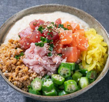 3種のメインの贅沢ネバトロ丼【NB3M】