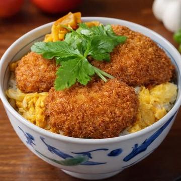 女王様のとじないヒレ肉カツ丼