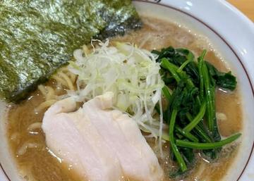 【当店一押し！煮干しと鶏白湯のWスープ】とりにぼラーメン
