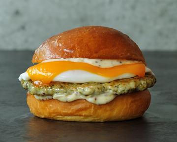 Sausage, Egg & Cheese Sandwich ソーセージエッグチーズサンド