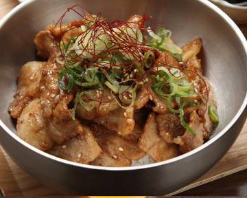 サムギョプサル丼